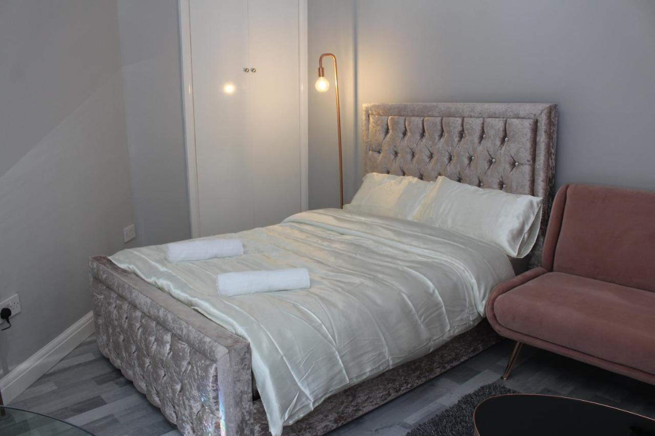 Cosy Central Luton Studio Flat -Ideal For Airport! エクステリア 写真