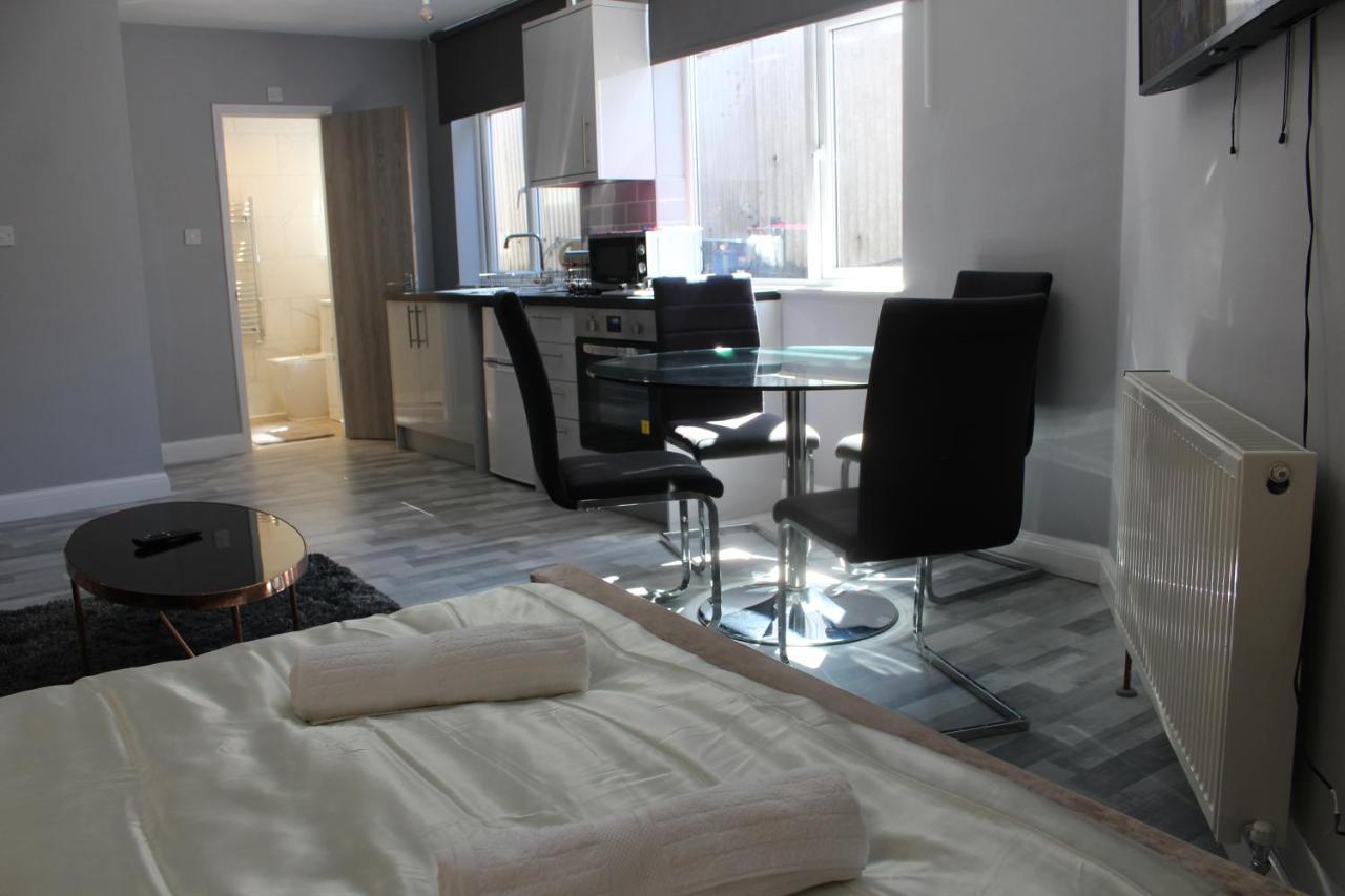 Cosy Central Luton Studio Flat -Ideal For Airport! エクステリア 写真