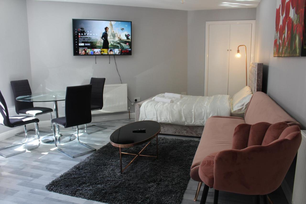 Cosy Central Luton Studio Flat -Ideal For Airport! エクステリア 写真
